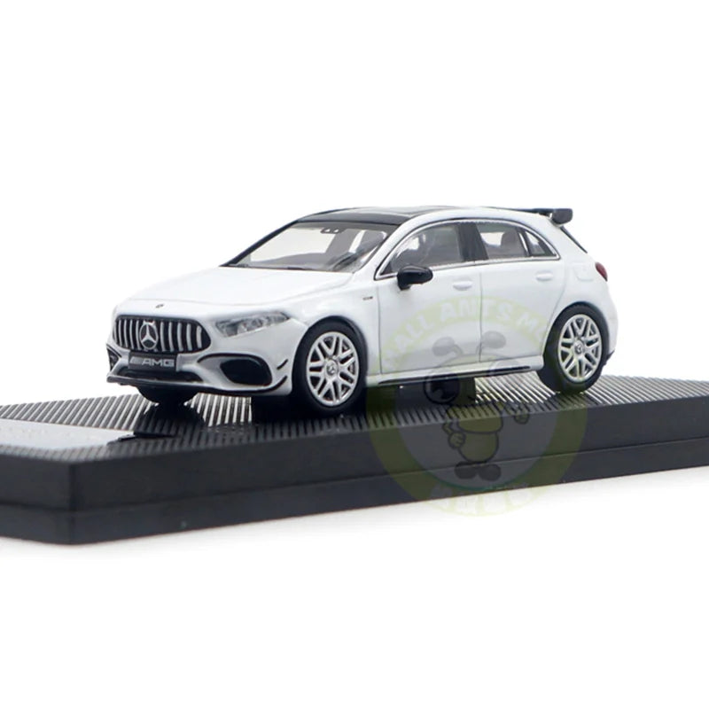 Mercedes benz  A45 S W177 1/64