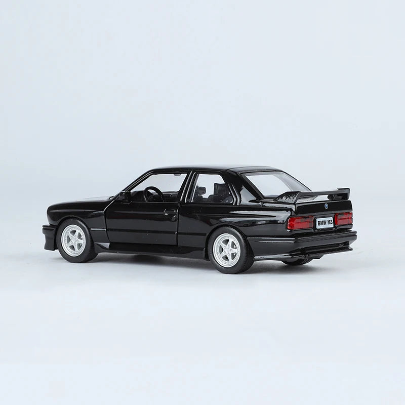 BMW M3 1987 sedan 1/36