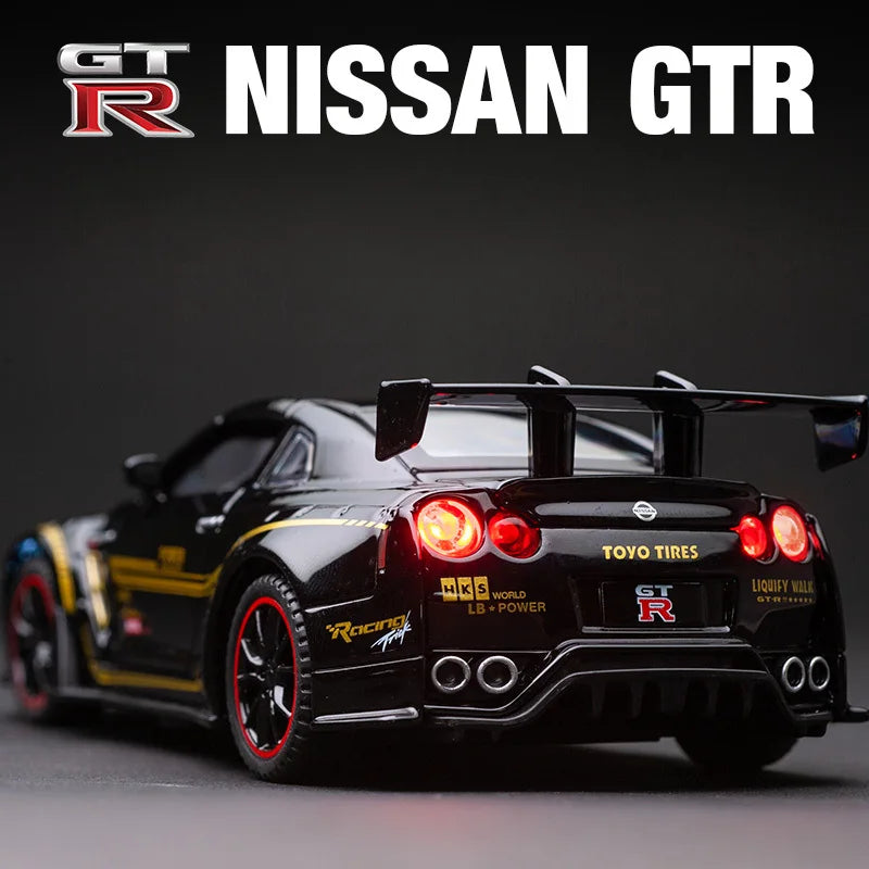 NISSAN GT-R R35  NISMO  1/32