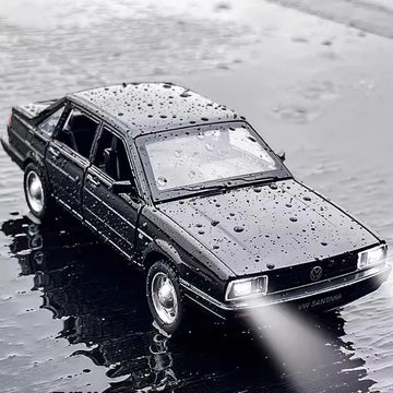 VW Santana 1/24  1984