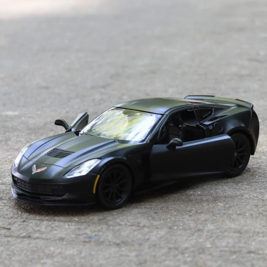 Chevrolet Corvette C7 1/36