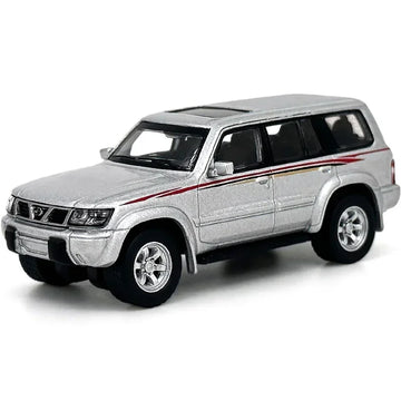 Nissan Patrol 1998 Y61  1/64