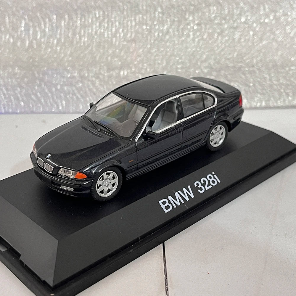 BMW 328i E46 1/43