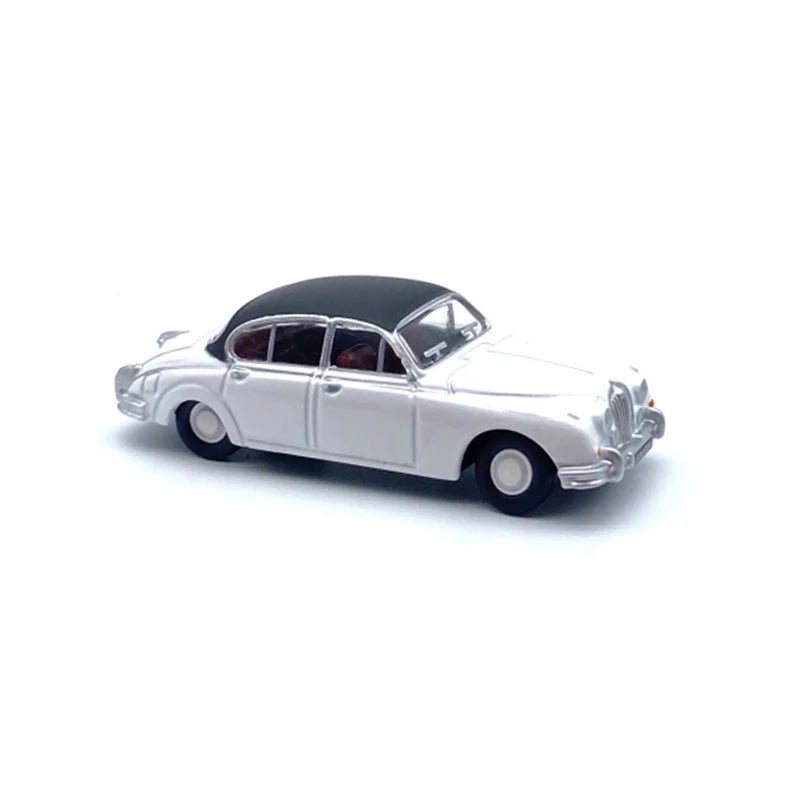 Jaguar MKII 1/76