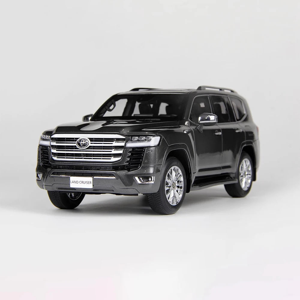 Toyota Land Cruiser Lc300 Zx 1/18