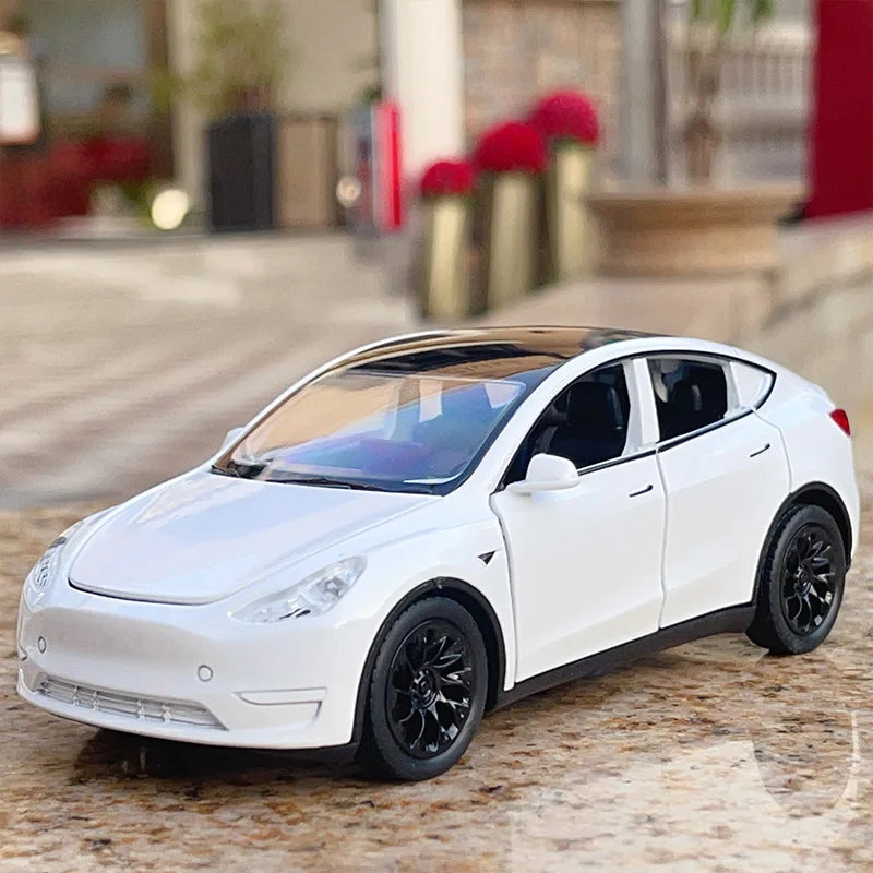 Tesla MODEL Y SUV 1/32