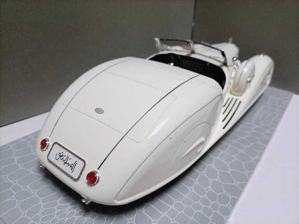 Mercedes Benz Cabriolet Model 540K W29 Roadster 1936 King Ghazi 1/18  1 OF 1