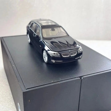 BMW 550 F11  Touring 1/43