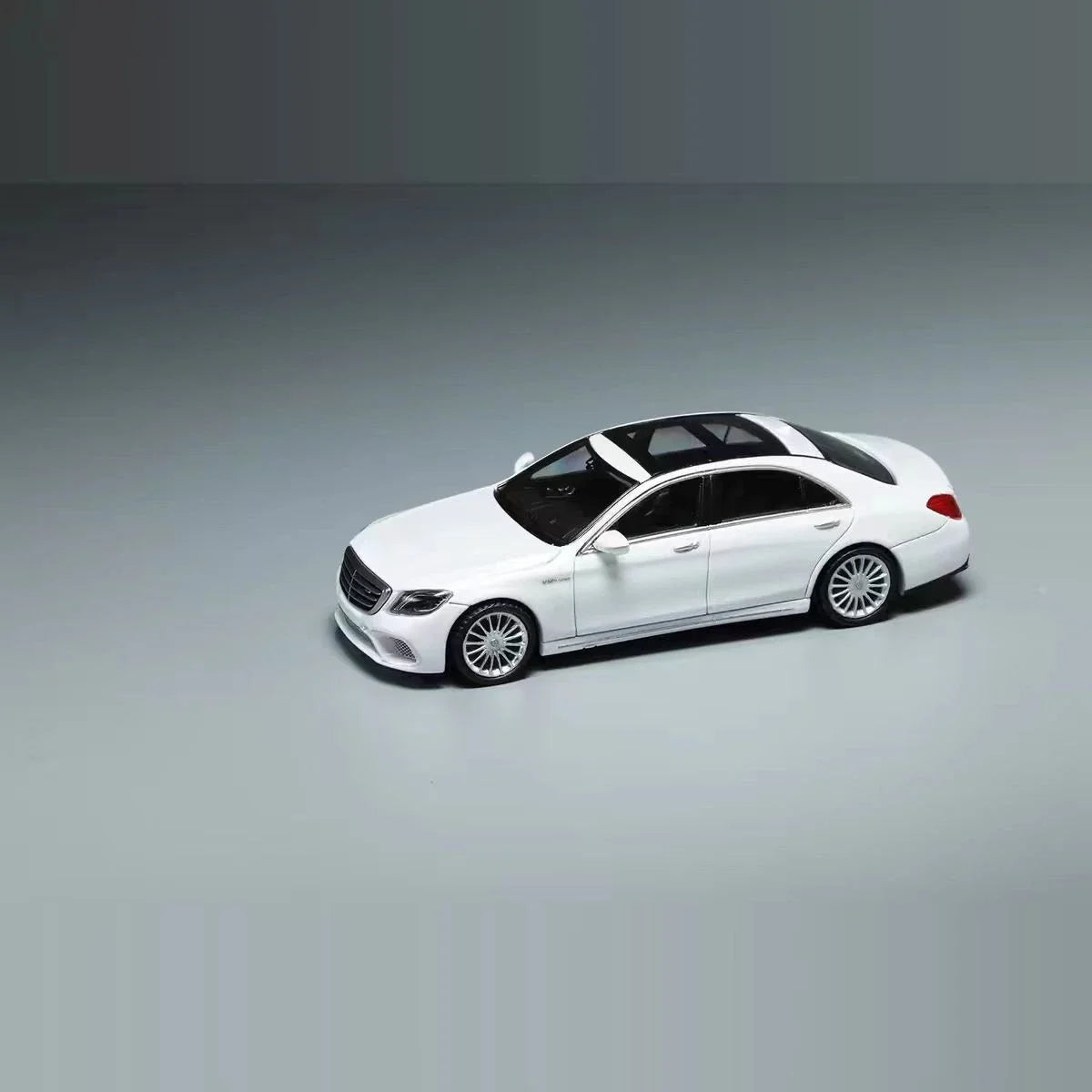 Mercedes Benz S65/S65L W222 1/64